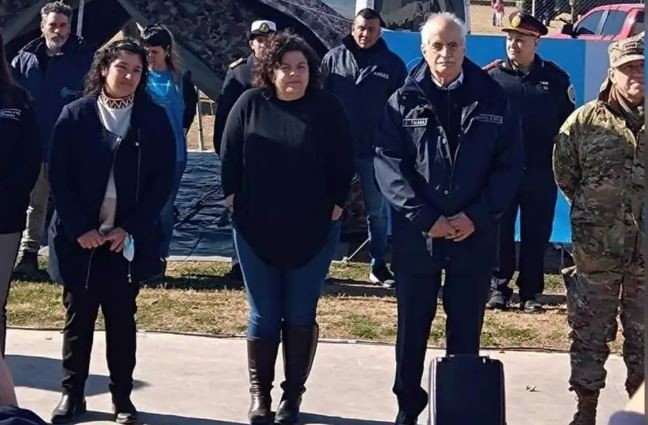 Carla Vizzotti usó dos botas diferentes en un acto y fue tendencia | Nacionales