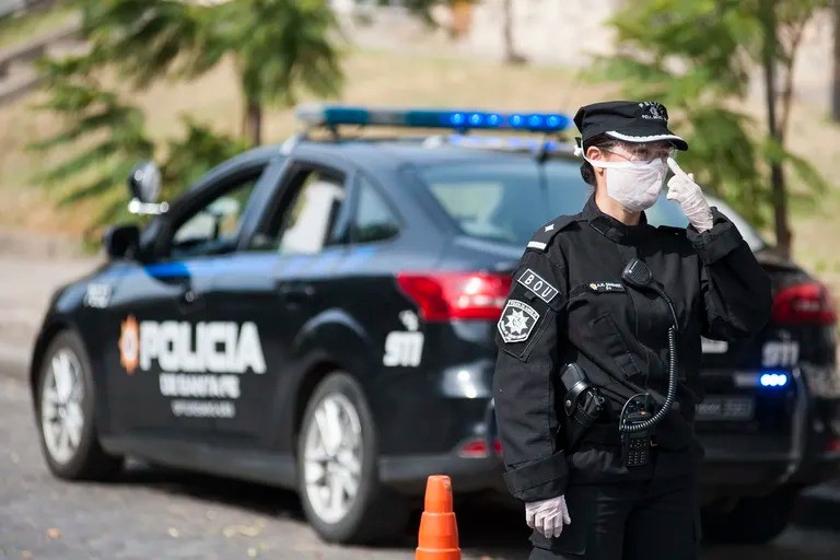 Encontraron a una beba abandonada en el barrio El Pozo | Noticias