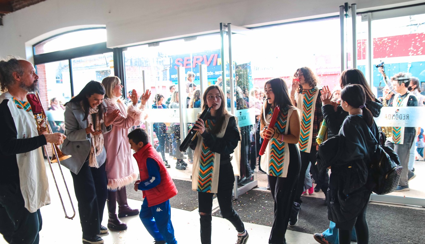 Más de 4.000 personas asistieron a la reapertura de La Redonda | Espectaculos