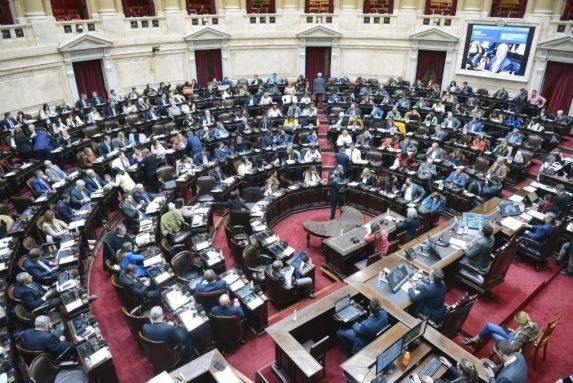 Aclaran que los aumentos para el personal del Congreso no aplicarán a los legisladores | Legislativas