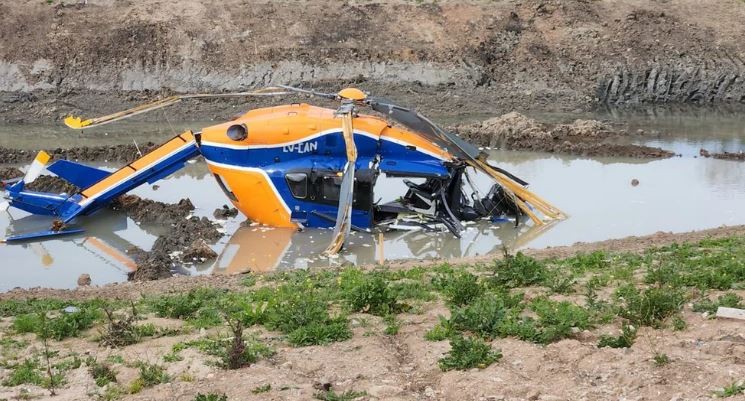 Un helicóptero perdió el control y cayó en Don Torcuato con cinco personas a bordo | Nacionales