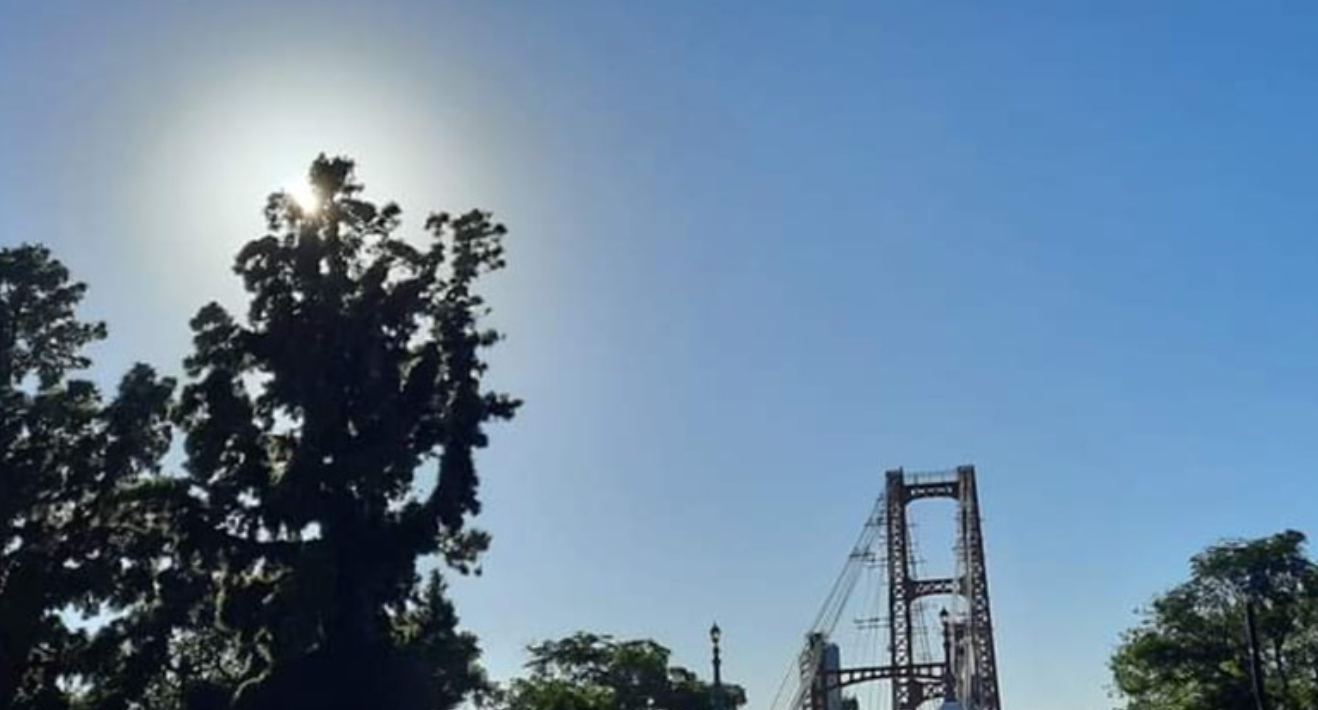 En pleno invierno, se espera un martes con una temperatura máxima de 30° | Información General