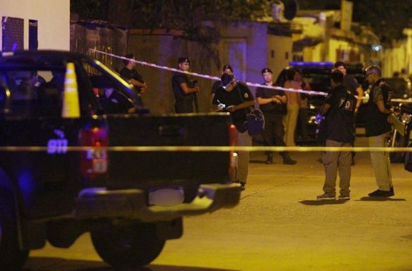 Mafias en Rosario: asesinaron a una madre de 22 años delante de su hijo | Noticias