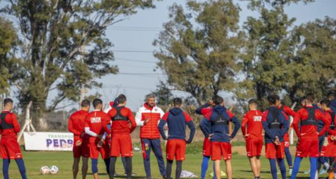 Munúa repetiría equipo para visitar mañana a Talleres | Deportes