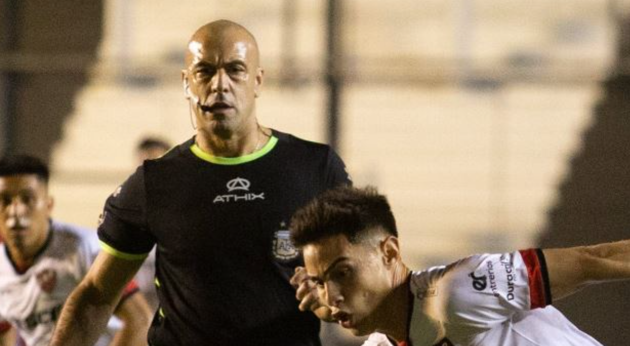 Baliño, el árbitro del escándalo, será el encargado del VAR en Colón | Deportes