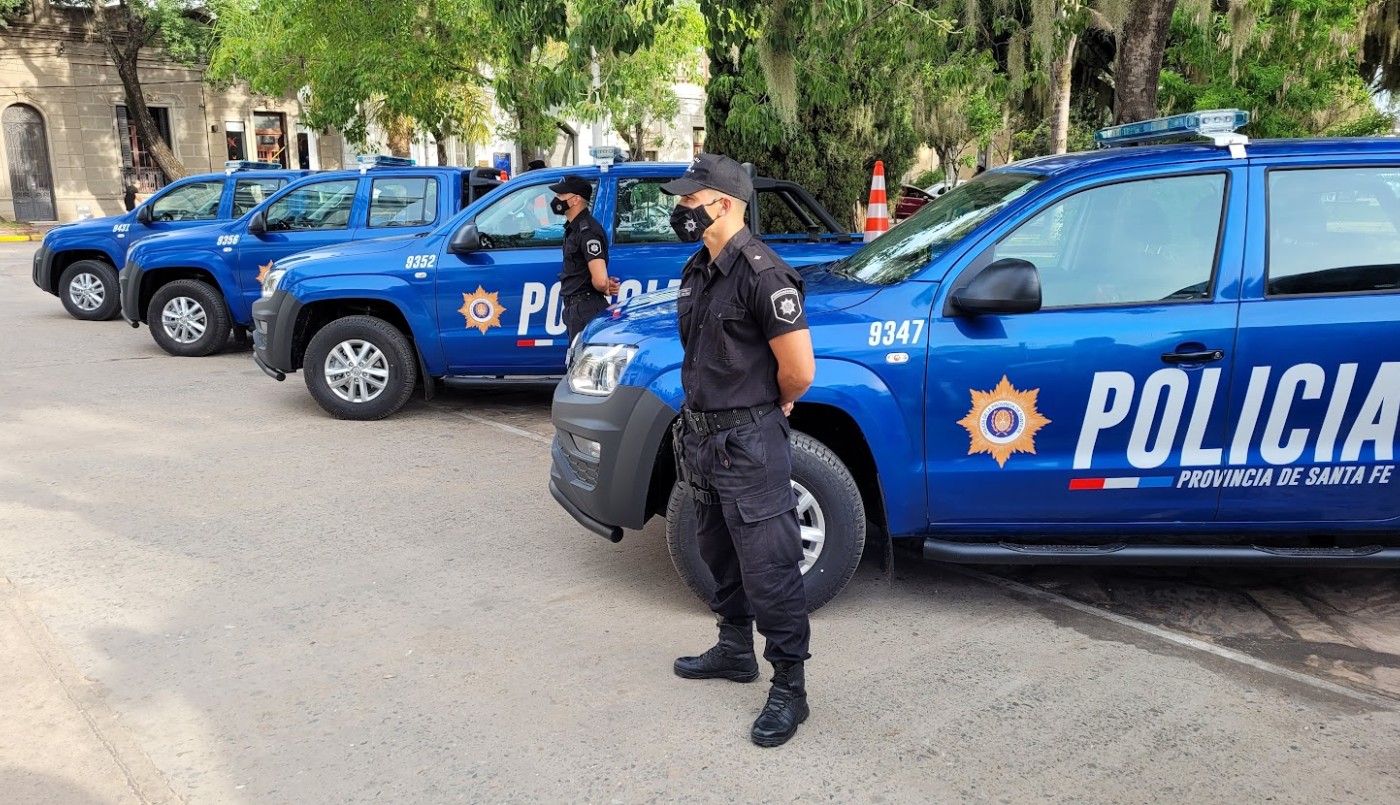 Entregaron móviles policiales para el departamento San Jerónimo | Noticias