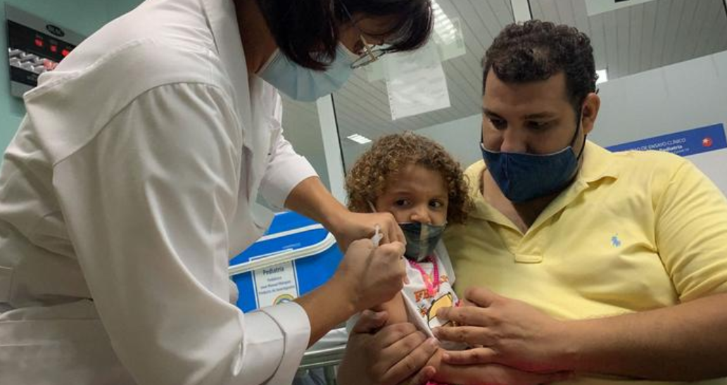 Covid: Hoy empiezan a vacunar a menores de entre 6 meses y 3 años | Noticias