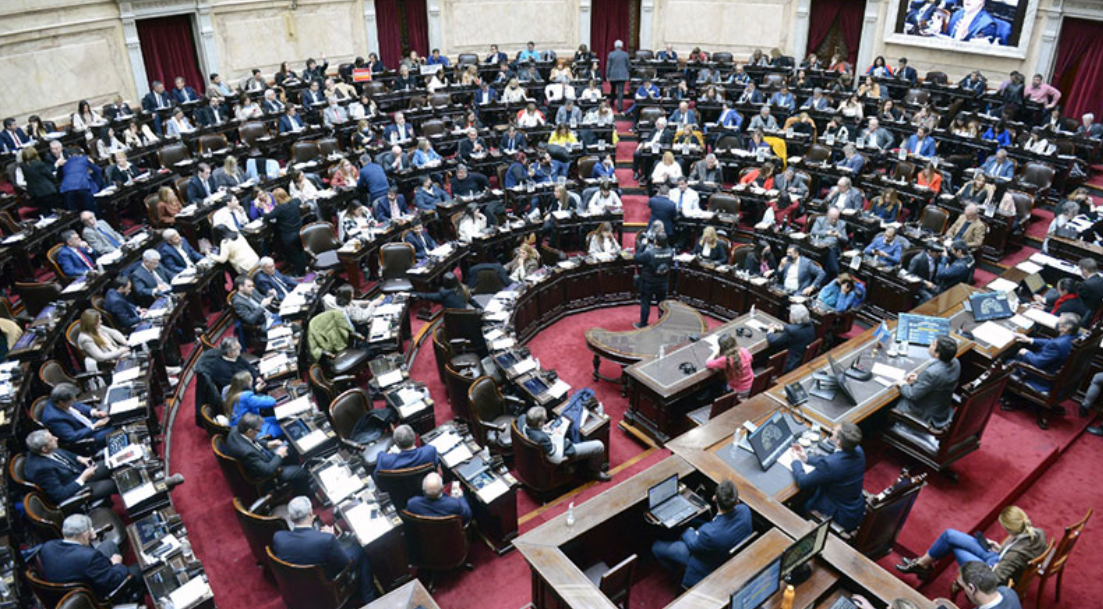 Tratan hoy la renuncia de Massa y Moreau será titular de la Cámara de Diputados | Legislativas