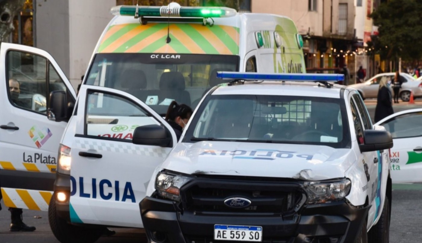 Esperaba mellizos, la golpeó sus padre en plena calle y perdió el embarazo | Nacionales