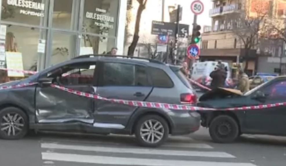 Tragedia en Palermo: una ambulancia iba a atender heridos, cruzó en rojo y mató a un motociclista | Nacionales