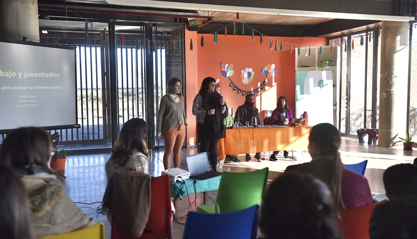 Con la participación de expertos disertantes, cerró el tercer Foro por las Juventudes | Noticias