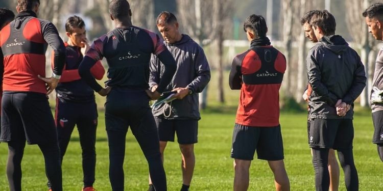 Colón tiene concentrados para recibir a Arsenal: Rondina repetiría equipo | Deportes