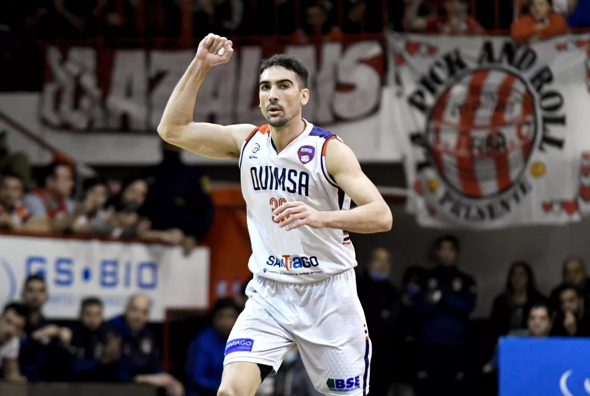 Video: se cruzó de carril en la Autopista y era un deportista que se había descompensado | Deportes