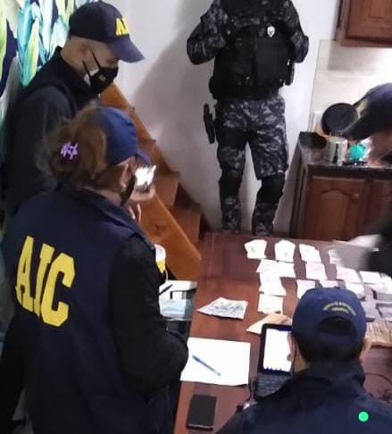 La Agencia de Investigación Criminal detuvo a un hombre por intento de coima | Policiales