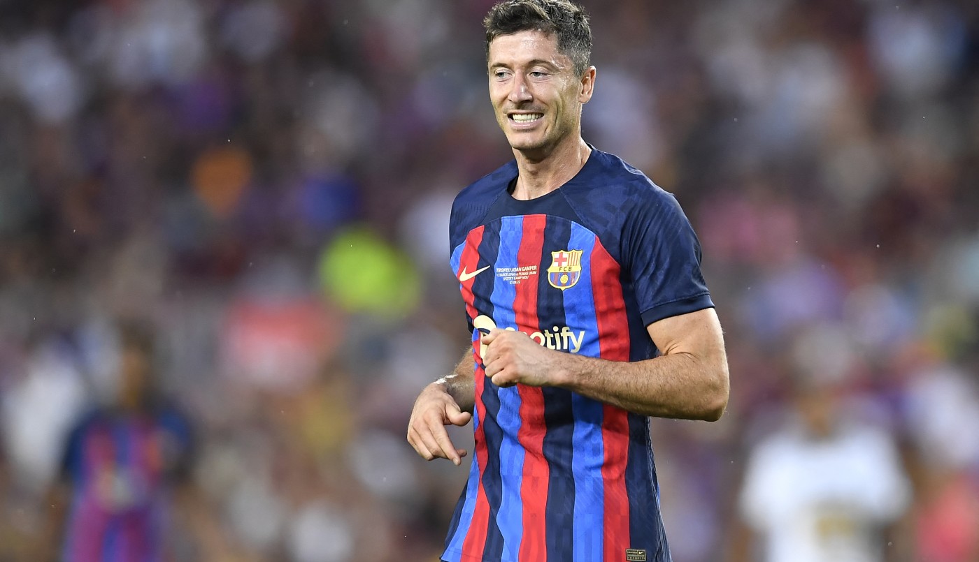 Mal momento para Robert Lewandowski: le robaron un reloj de 75 mil euros cuando firmaba autógrafos en Barcelona | Deportes