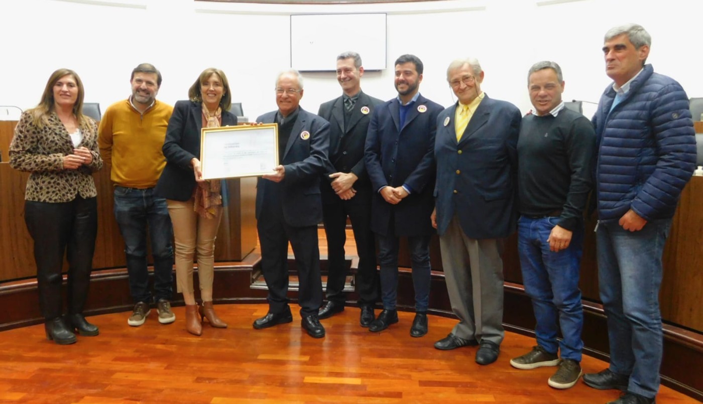 El Concejo Municipal distinguió al CODE en su 60° Aniversario | Legislativas