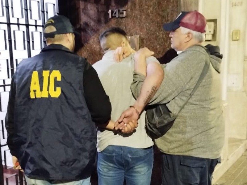 Arrestan al cabecilla de una banda de sicarios ligada a Los Monos: es hijo de un policía | Noticias