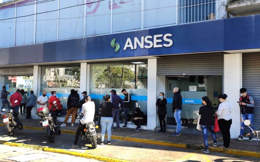 A partir de septiembre, el Banco Santa Fe dejará de solicitar la Fe de Vida | Información General