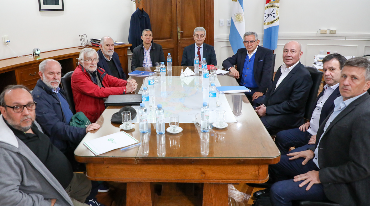 Paritaria central: Los gremios piden que no se descuenten los días de paro | Noticias