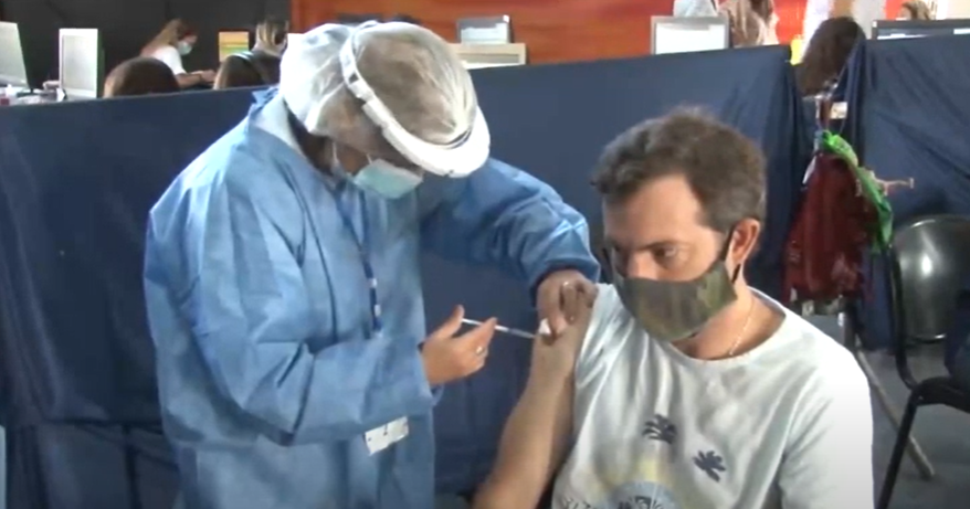 Vacunación Covid: Hoy se aplicarán terceras, cuartas y quintas dosis | Noticias