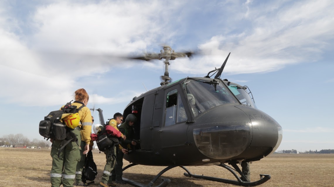 Continúa el combate de incendios desde el Comando Operativo de Alvear | Noticias