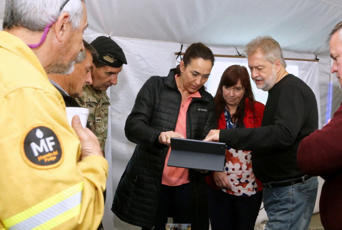 Mirabella en las islas: “Estamos orgullosos del trabajo de nuestros brigadistas, pero con el esfuerzo de ellos no alcanza” | Legislativas