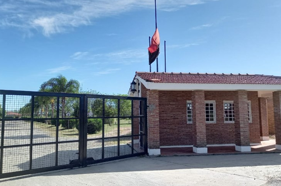 Tras la visita de los barras, el plantel de Colón decidió suspender los entrenamientos | Deportes