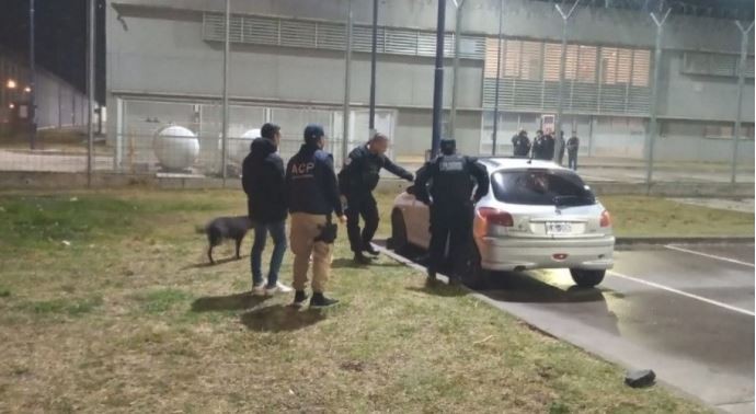 Balearon el Complejo Penitenciario de Rosario y dejaron una amenaza: "Saben que no jodemos" | Noticias