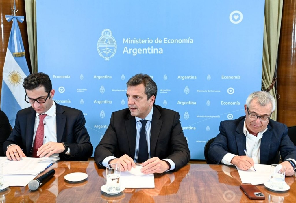 El Gobierno negoció un acuerdo para congelar los precios de la indumentaria | Nacionales