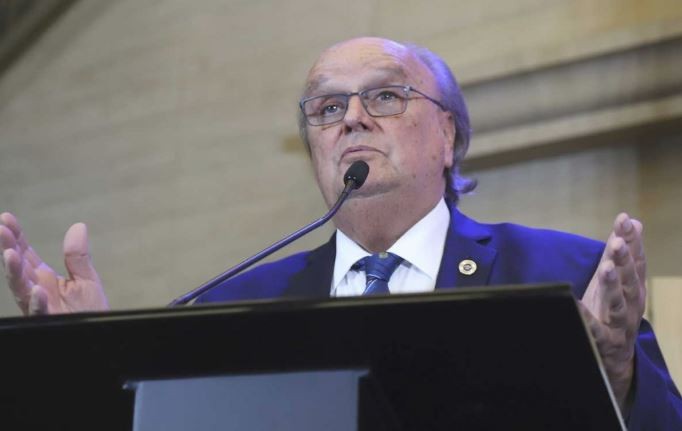 De Mendiguren: "Los trabajadores del neumático tienen muy buenos salarios" | Nacionales