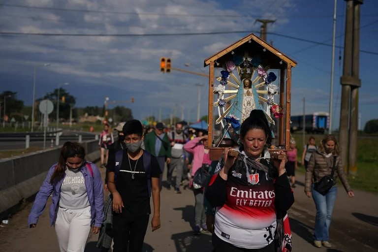 Luján: miles de peregrinos marchan en una nueva peregrinación | Nacionales