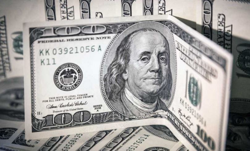 El dólar blue perdió $4 y cerró a $284 | Información General