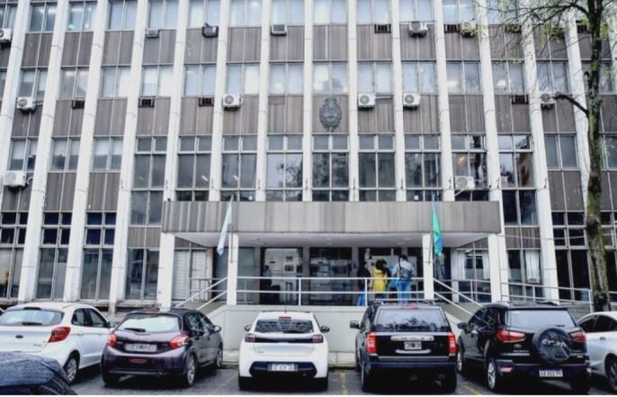 Detienen a cuatro policías por apresar ilegalmente y torturar a dos adolescentes | Nacionales