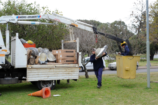 Iluminación y bacheo previstos para este jueves en la ciudad | Información General