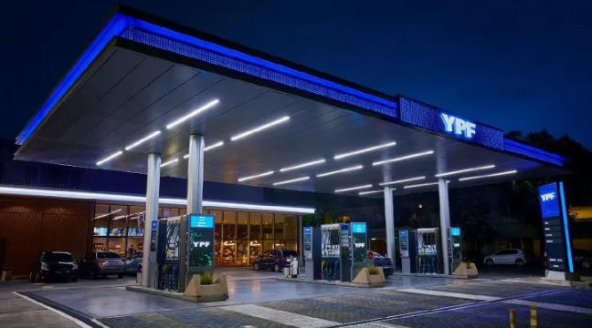 El Gobierno advirtió que volverá a aumentar la nafta antes de fin de año | Noticias