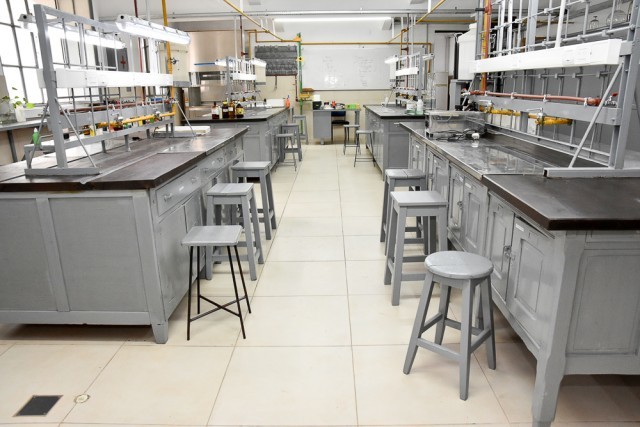 Se restauró integralmente el Laboratorio de Química Analítica de FIQ | Información General