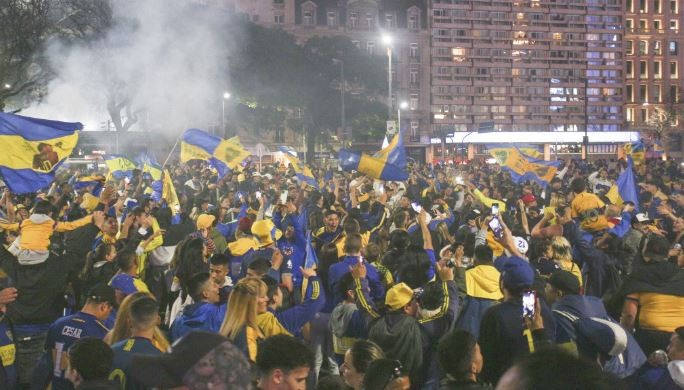Una multitud invadió el obelisco para festejar el título de Boca | Deportes