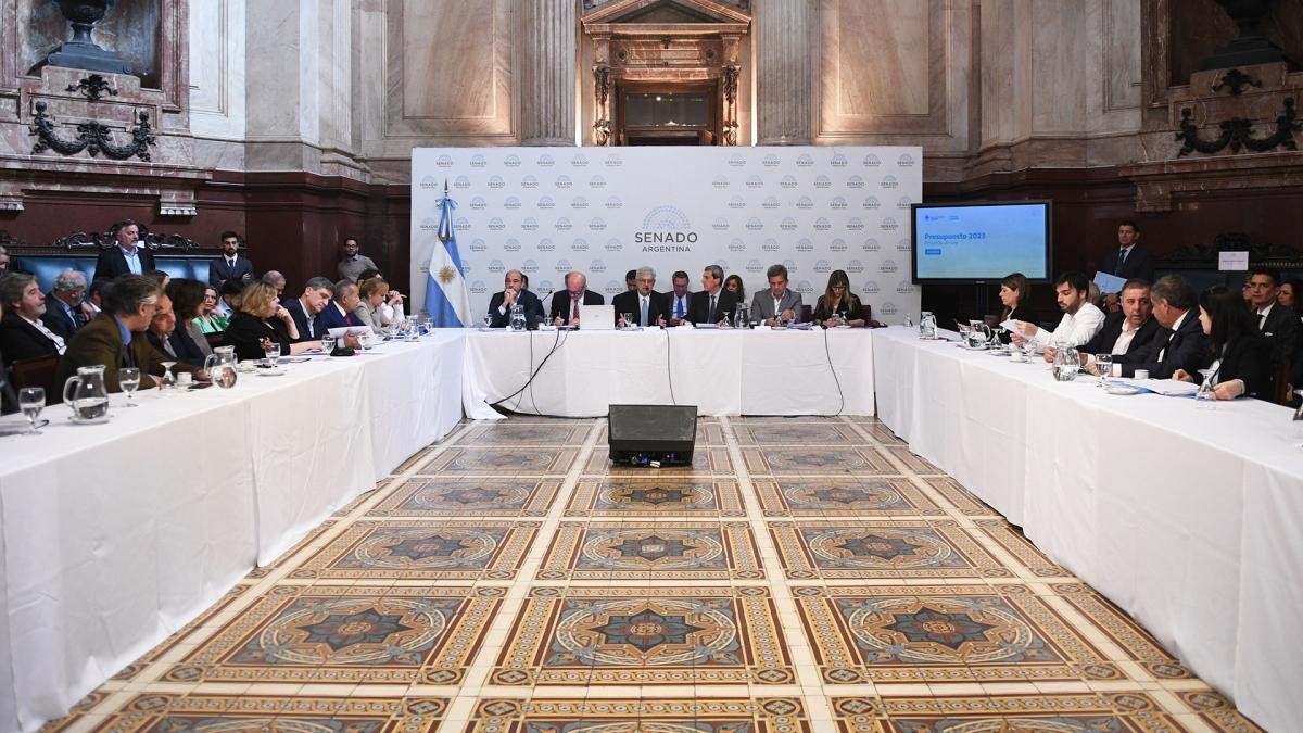 El Presupuesto 2023 tiene dictamen y lo tratarán en el recinto del Senado en dos semanas | Legislativas