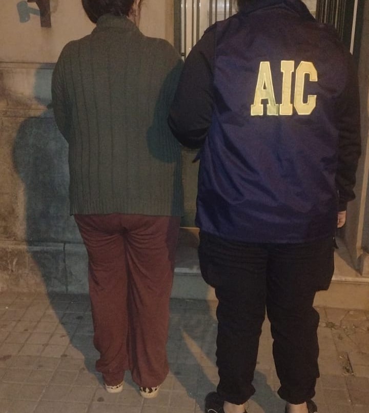 La Agencia de Investigación Criminal detuvo a una mujer por falsificación de documentos | Noticias