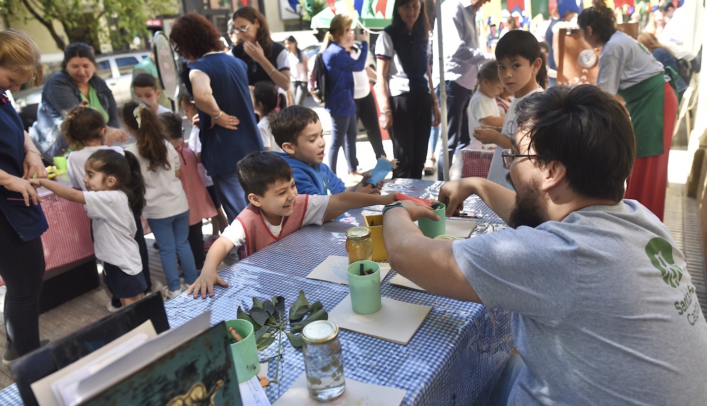 “Escuelas de mi ciudad”: La Juan José Paso estrena veredas | Información General