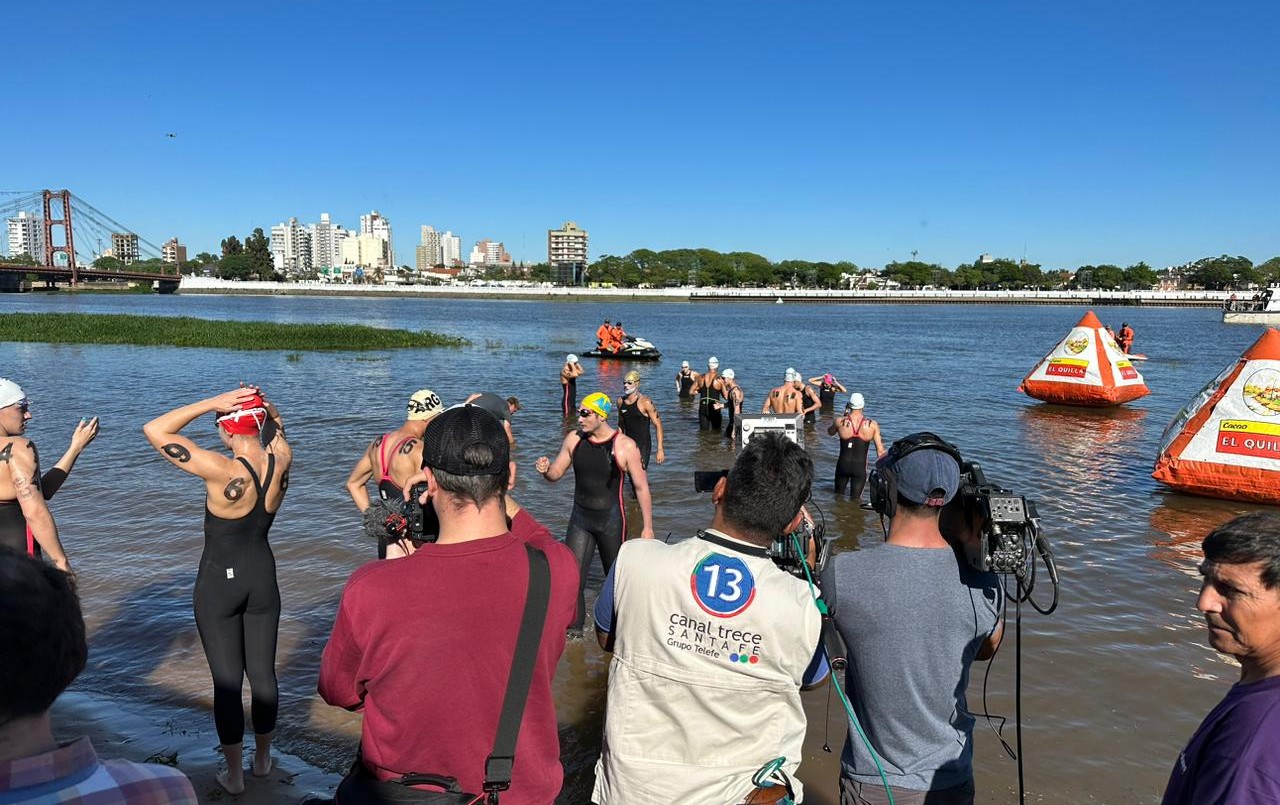 Ya se vive "la más linda del mundo": Largó la maratón Santa Fe-Coronda | Deportes