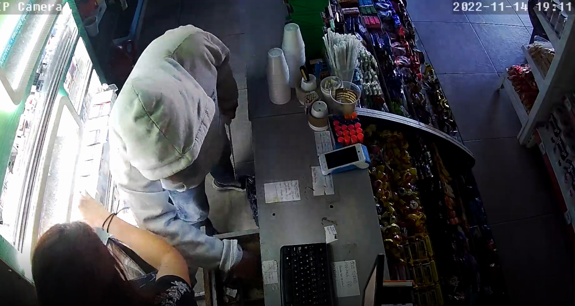 Armado con una cuchilla entró a un drugstore y robó cigarrillos y dinero en efectivo | Noticias