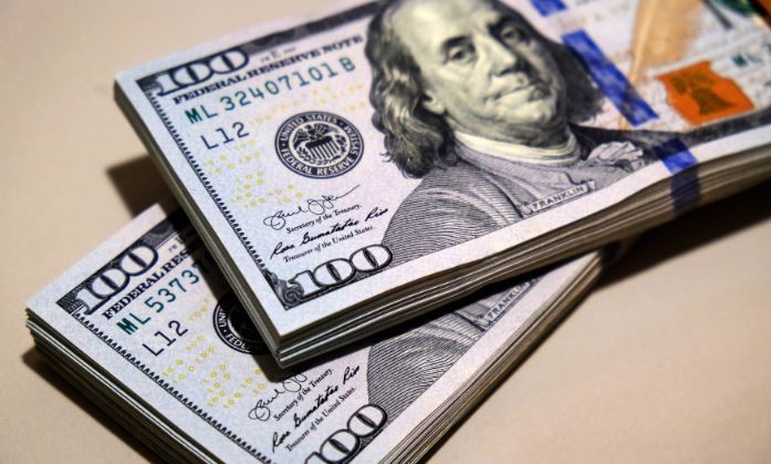 El dólar blue se disparó hasta los $308 y alcanzó su valor más alto desde julio | Información General