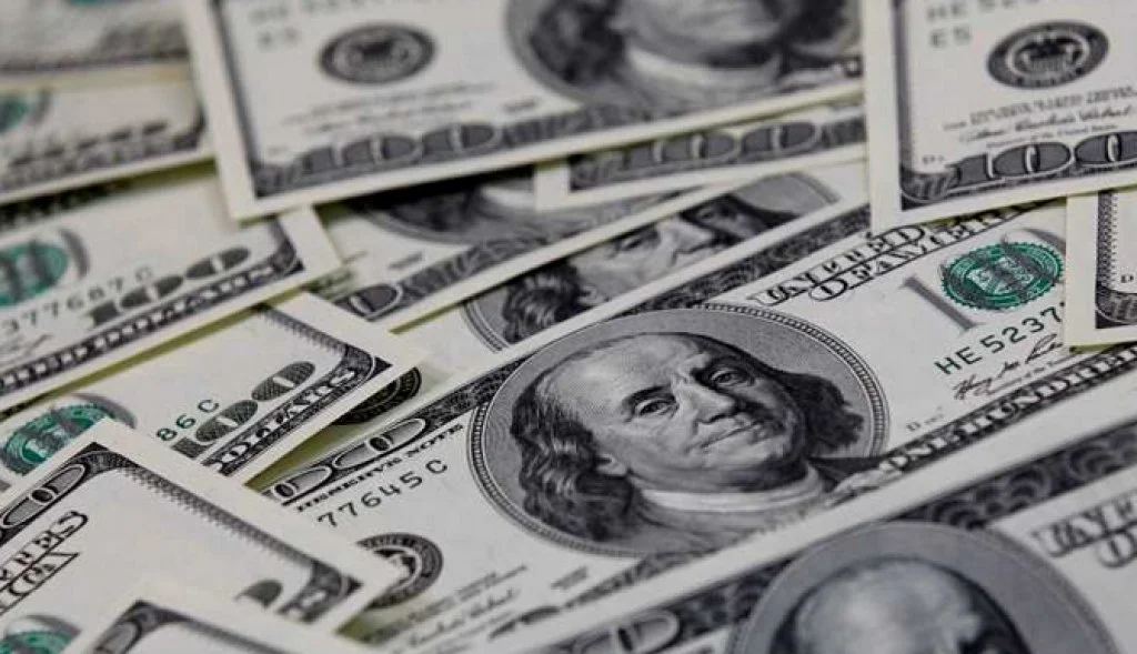 Bajó el dólar blue y los tipo de cambio financieros siguieron en alza | Información General
