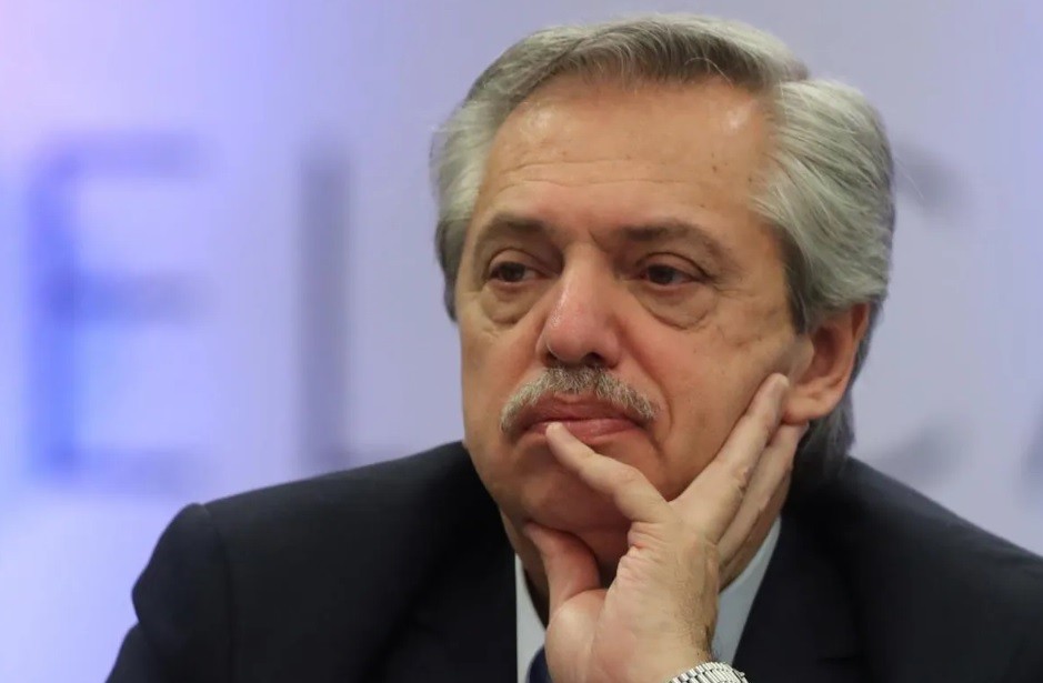 Cerruti: "El Presidente se encuentra en perfecto estado de salud, necesitaba unos días de reposo" | Nacionales