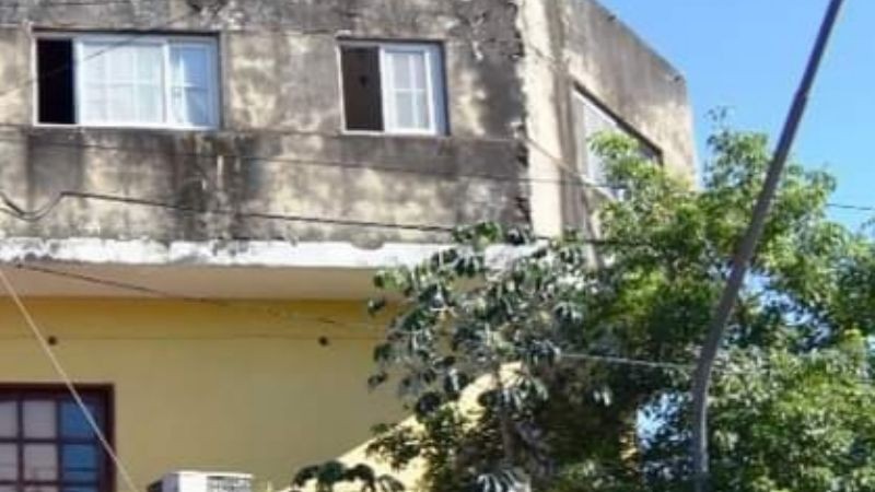 Un hombre arrojó a su hijo de 5 años de un tercer piso: el nene terminó con lesiones de gravedad | Nacionales