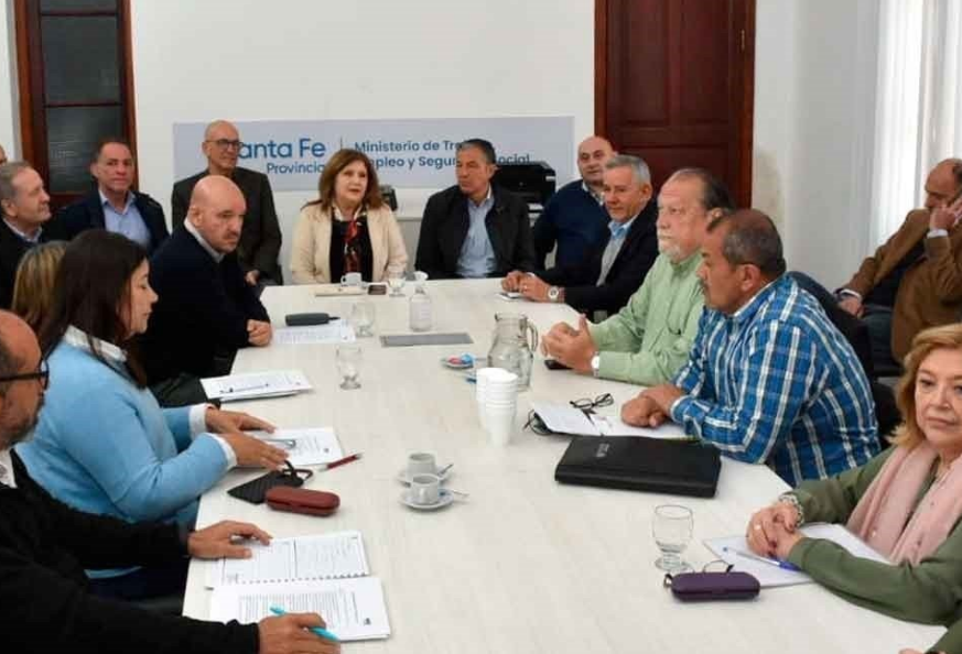 Docentes y estatales tienen fecha y horario definido para las paritarias | Noticias