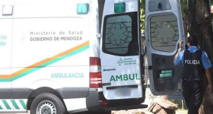 Llevaba a su hijo en bicicleta y fueron atropellados: ambos murieron en el acto y el conductor escapó | Nacionales
