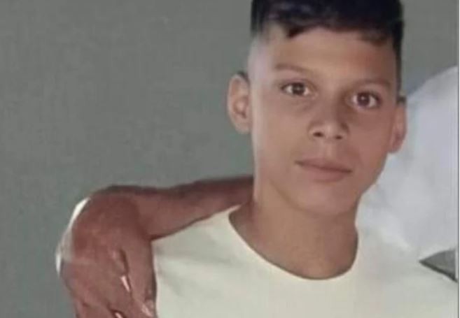 Buscan en La Plata a un joven de 13 años que salió a lo de un amigo y nunca llegó | Información General