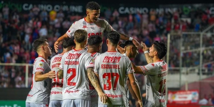 Unión hace su estreno oficial 2023 visitando al renovado Banfield | Deportes